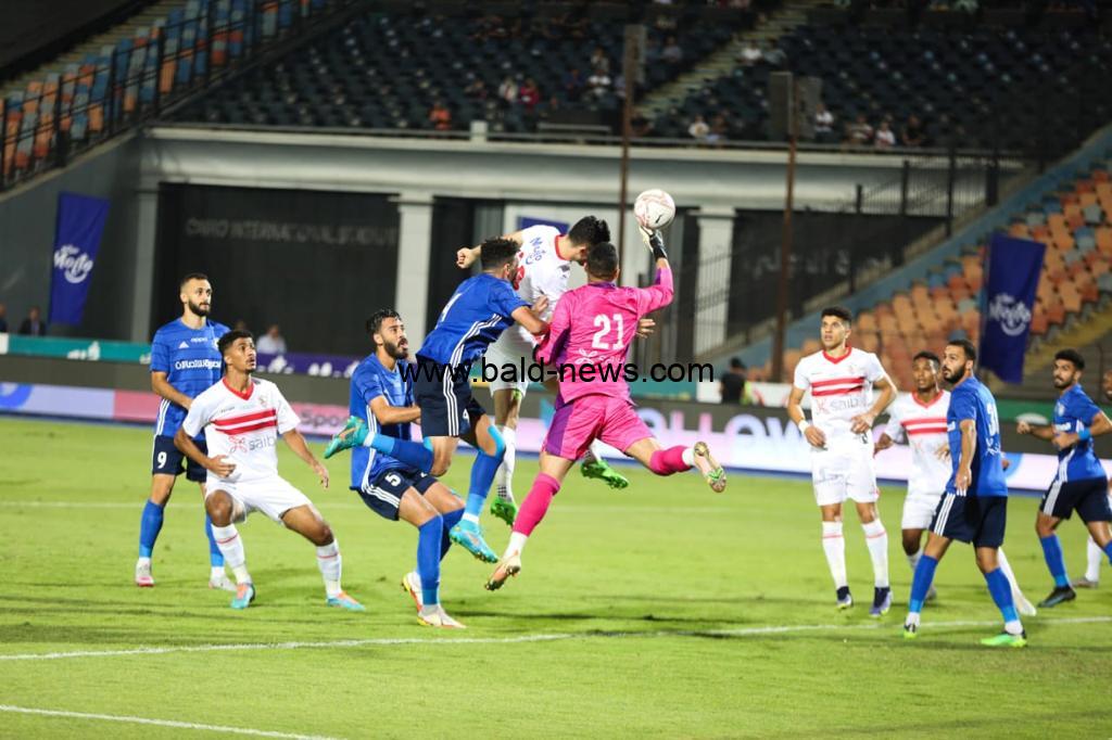الزمالك يواجه سموحة الليلة في افتتاح الدوري
